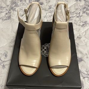 Brand New- Vince Camuto heels